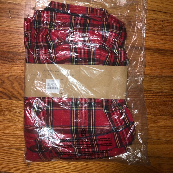 Good Tidings Flannel Pj set - Picture 2 of 2